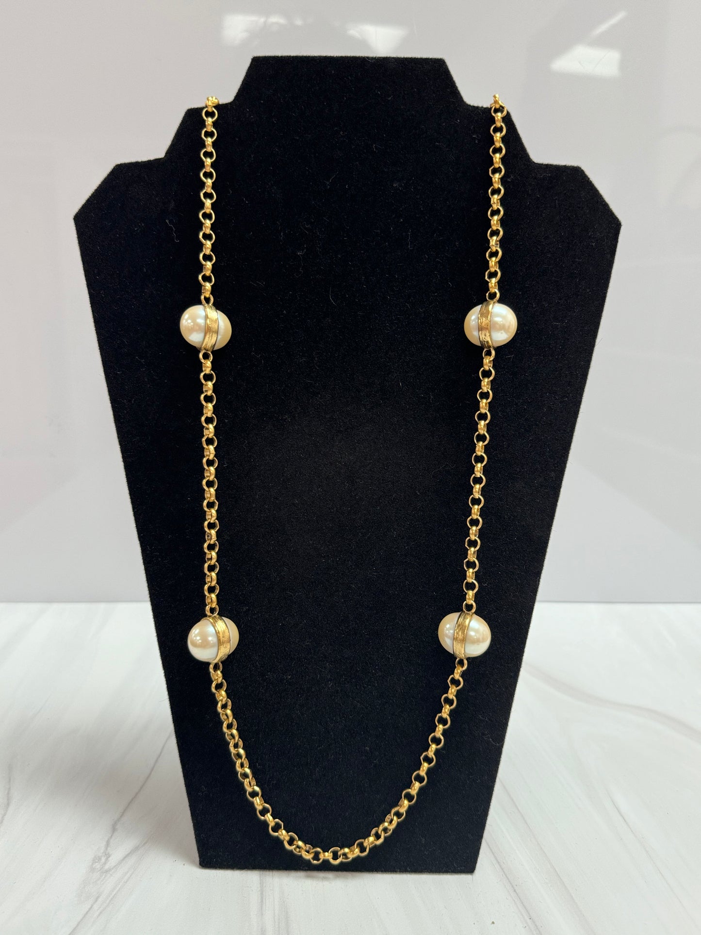 The Sophia Necklace-Pearl: YOCHI