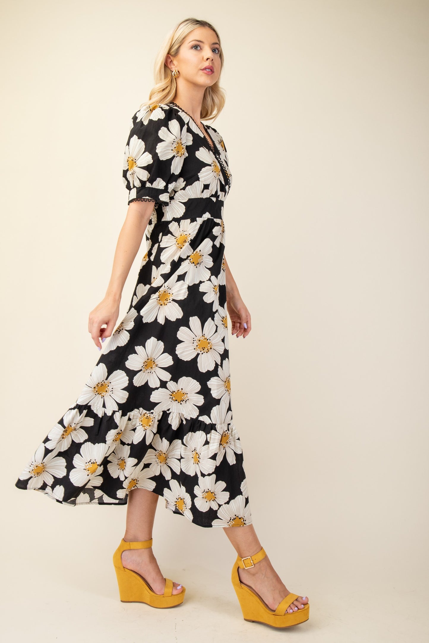 Dainty Daisies Dress