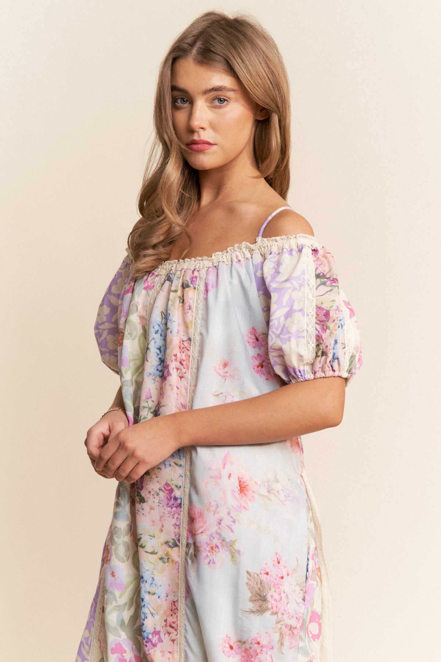 Darling Lace Trim Floral Dress