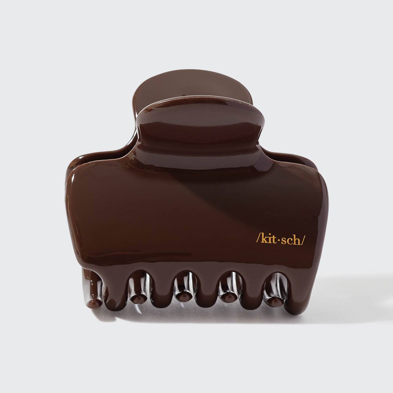 Recycled Plastic Puffy Cloud Clip: Chocolate