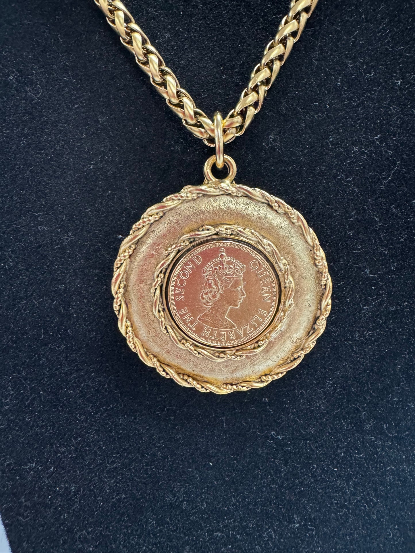 The Katherine Coin Necklace: YOCHI