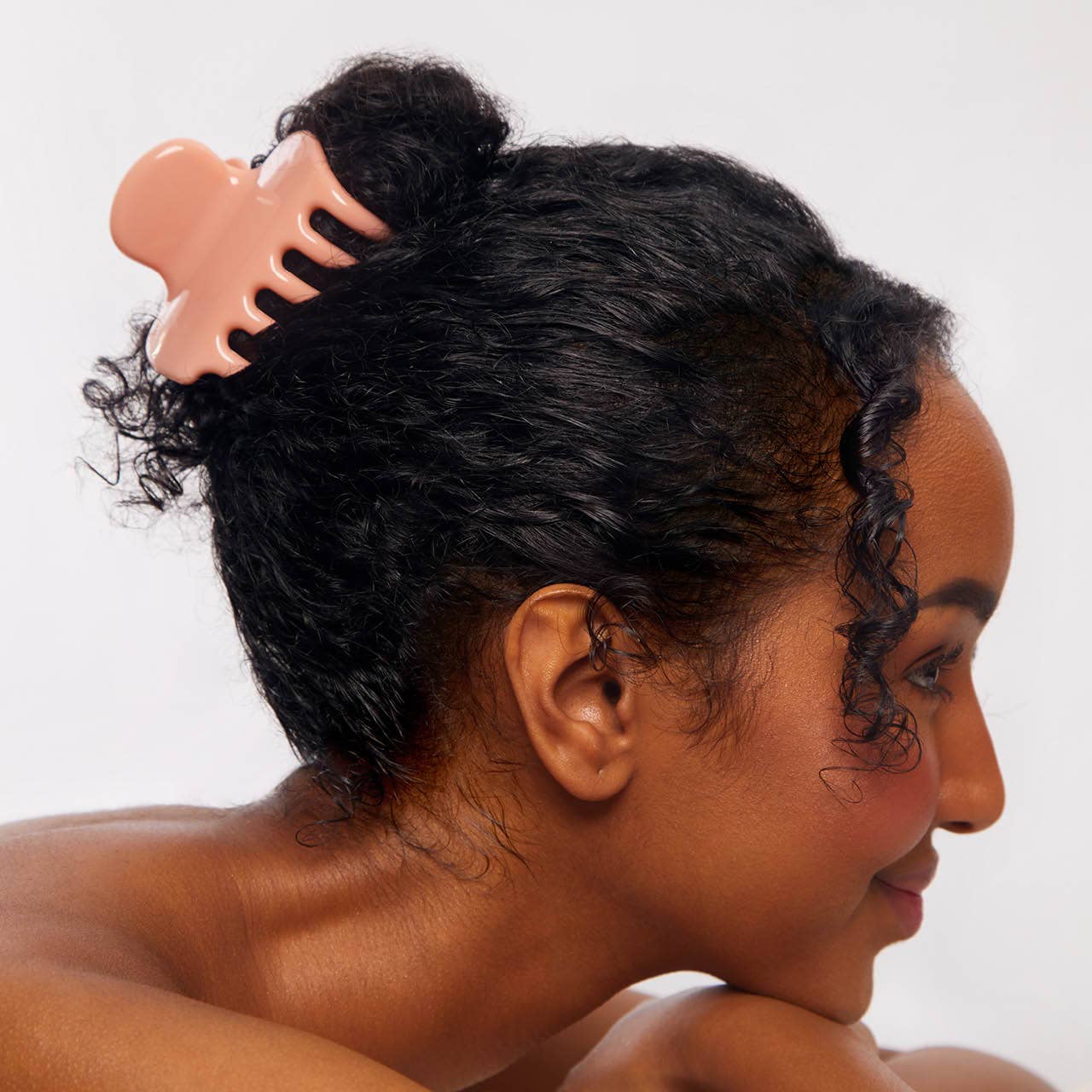 Recycled Plastic Puffy Cloud Clip-Rosewood