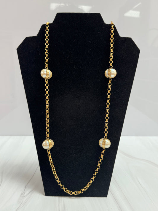 The Sophia Necklace-Pearl: YOCHI