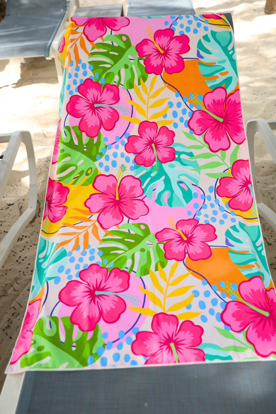 Time To Tango Towel: Multi / One Size