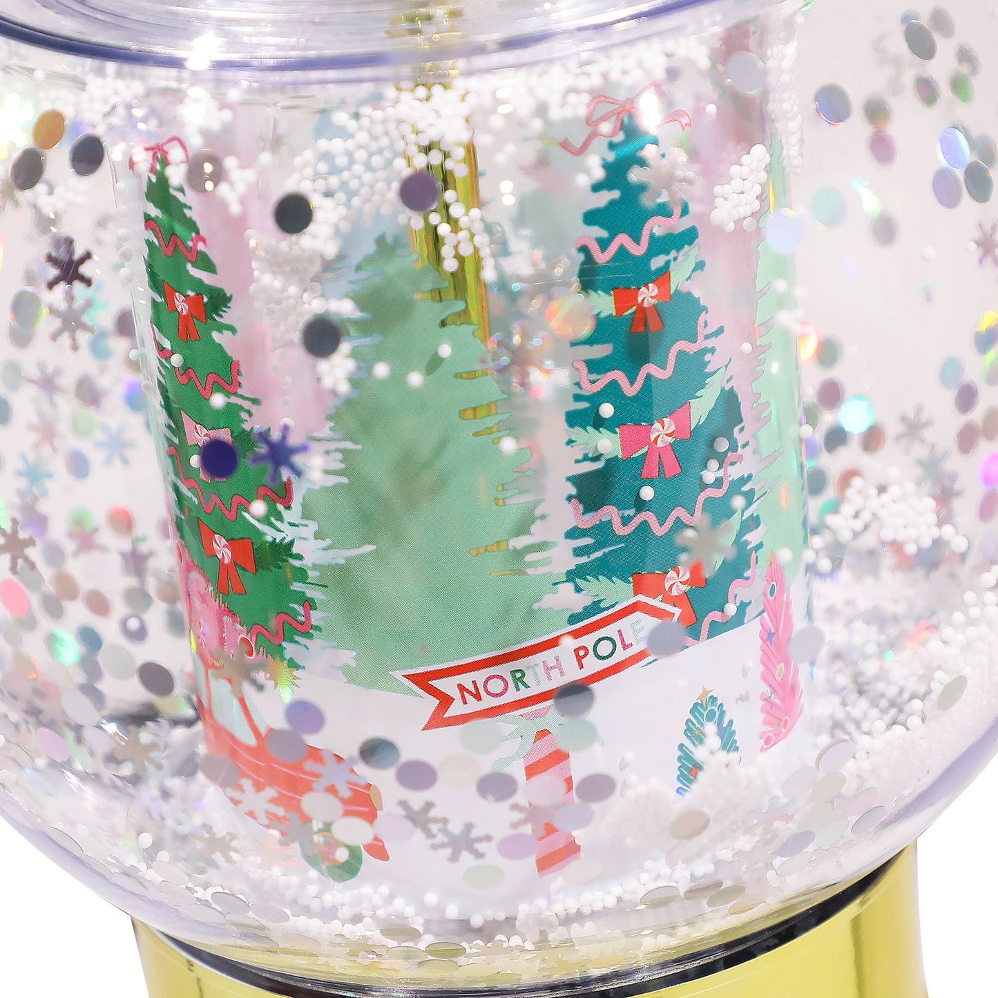 Snow Globe Sipper Cup
