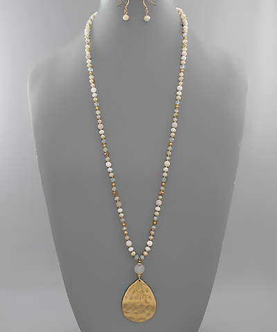 Beaded Teardrop Necklace Set