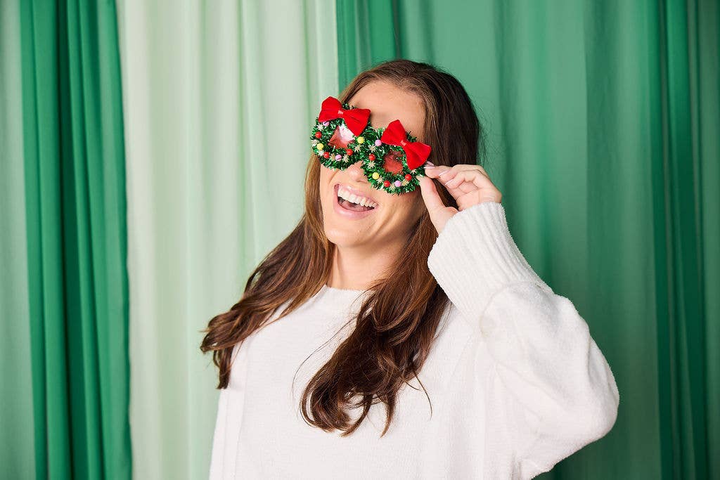Fa La La Wreath Glasses