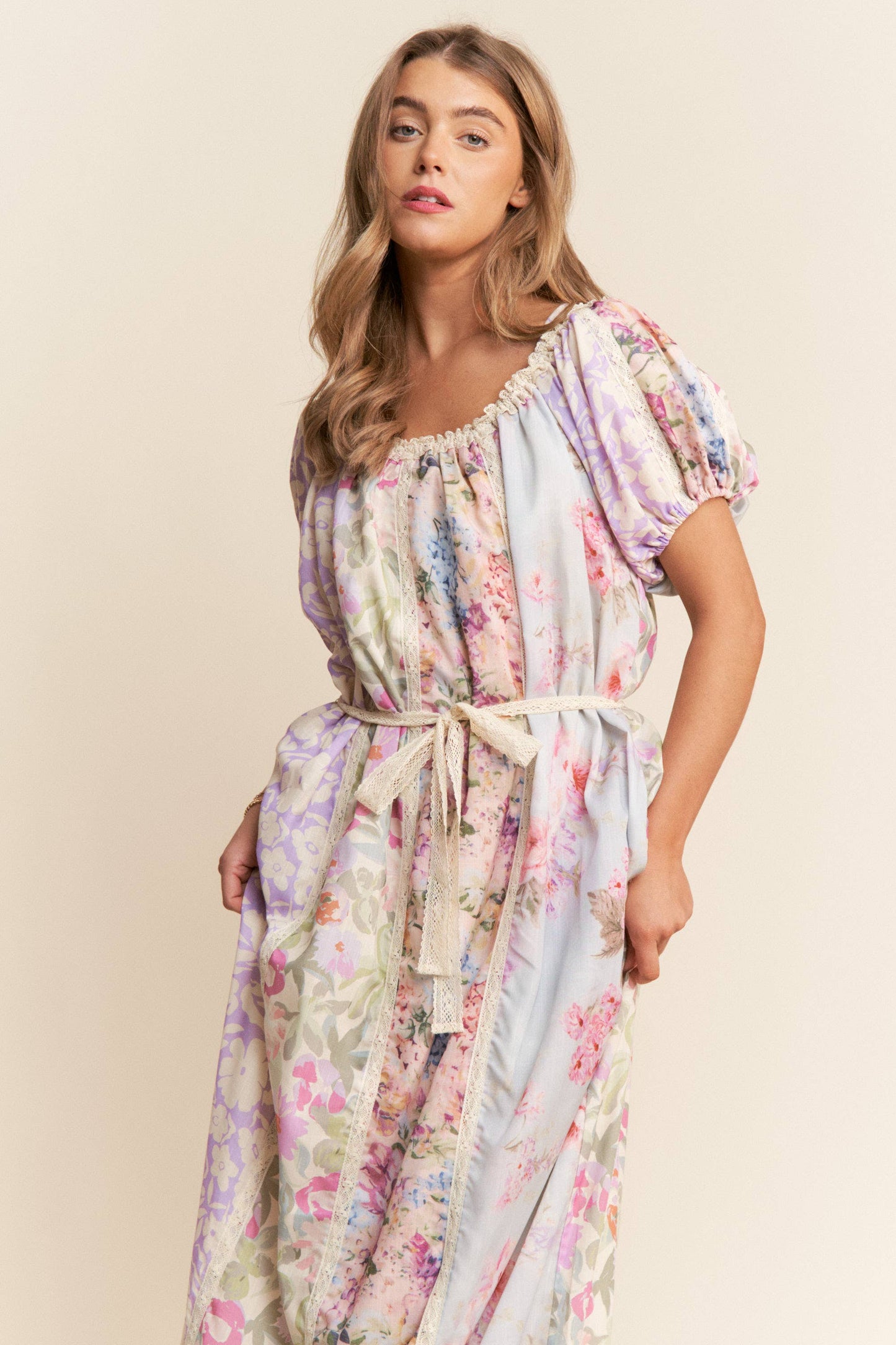 Darling Lace Trim Floral Dress