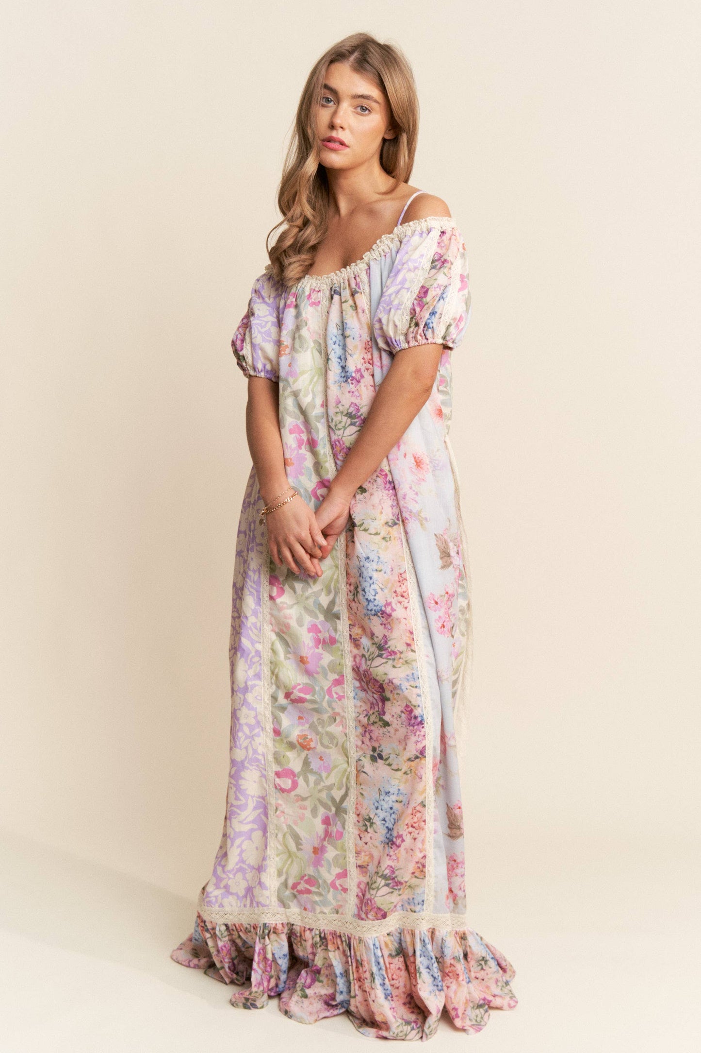 Darling Lace Trim Floral Dress