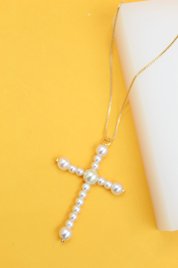 The Linda Cross Necklace (GD)